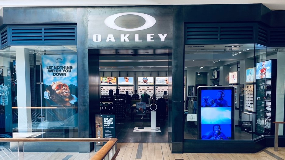 Oakley Store, 11561 W 95th St Overland Park, KS  Men's and Women's  Sunglasses, Goggles, & Apparel